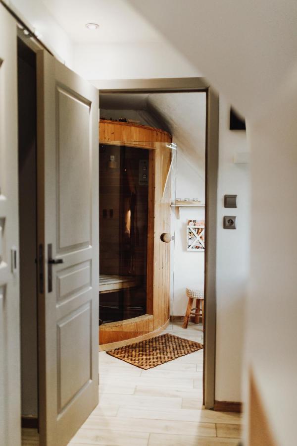 Chalet Scandinave Avec Sauna Ir - In The Woods Gesves Zewnętrze zdjęcie